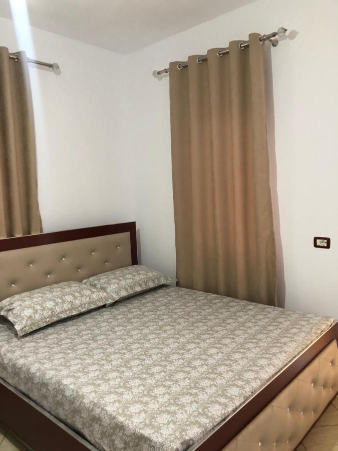 Guest House Murati Durrës Eksteriør billede